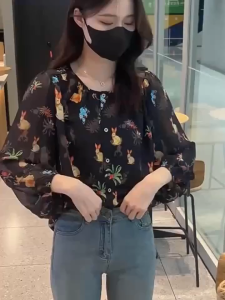 AB [ready stock] New Style Korean Version Floral Long-Sleeved Ladies Chiffon Shirt French Style Top Round Neck Design Pullover Shirt Loose Plus Size