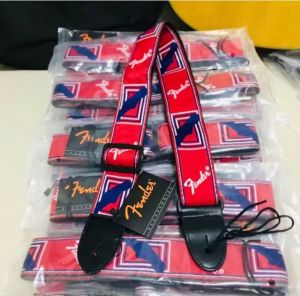 Fender Monogram และ Gibson เท่หรูดูวินเทจ !! หล่อสุด !! เมื่อสะพายกีต้าร์ตัวโปรดของท่านผ้างานปักอย่างดี ผ้าไม่บาดไหล่