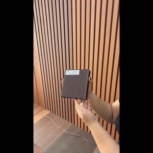 MÃ 140*25A Sàn gỗ nhựa vân dọc màu cà phê nhạt gỗ nhựa LC lót hồ bơi sân vườn lối đi bền đẹp vượt thời gian