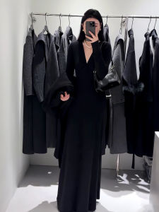 French Style Black Hepburn Long Sleeve V-neck Womens Dress High Waist Pleated Wrap Body Long Dress Commute Korean Style