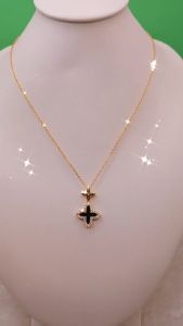 Kalung Wanita CL Flower Titanium Anti Karat & Tahan Lama