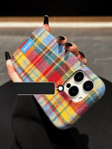 DAIMANG | Anti-Shock Retro Check iPhone 16 Case