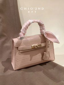Luxurious Handbag Shoulder Crossbody Bag
