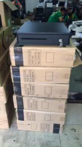 hộc thu ngân- hộc đựng tiền Shop bar Cafe roco RT303 Kích thước két nhỏ: 405x420x100mm