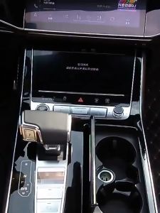 Dekorasi Interior Mobil Premium & Pengharum Ruangan Mobil Berkualitas