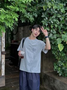 เสื้อยืดคอกลมแขนสั้นผ้าฝ้ายแท้พิมพ์ลายตัวอักษรสำหรับผู้ชาย ทรงหลวม ลำลอง ใส่ได้หลากหลาย สำหรับฤดูร้อน แฟชั่นลำลอง