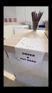 ป้ายหน้าเคาน์เตอร์ ป้ายหน้าโต๊ะ ป้าย ORDER & PAY HERE(เลือกสินค้าแล้วกดสั่งซื้อได้เลยค่ะงานไม่มีแก้ไขนะคะ)