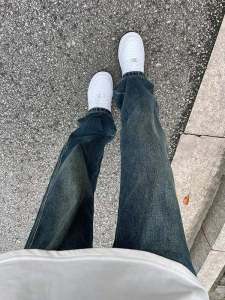 กางเกงยีนส์ทรงหลวมสไตล์อเมริกันสตรีทวินเทจสำหรับผู้ชาย กางเกงขายาวทรงตรง ทรงหลวม ทรงขาบาน ทรงฤดูใบไม้ผลิและฤดูใบไม้ร่วง