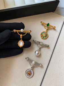 CAFFTI | Womens Suit Pin Accessory
