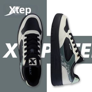 XTEP | Mens Classic Black Casual Thick Sole Height Increasing Skate Shoes