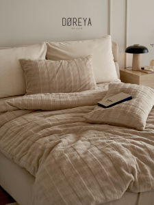 French Simple Soft Warm Carved Bedding Set
