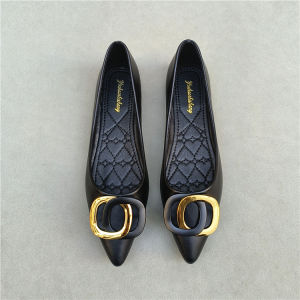 Spring New Womens Flat Shoes Soft Bottom Bean Bean Slip-On Sharp Pointed Toe Versatile Buckle Casual Fashion Single Shoes