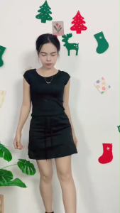 ชุดเซ็ตแฟชั่น เสื้อแขนสั้น+กระโปรงเข้ารูป สไตล์น่ารักสุดๆ