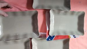 Dĩa chữ nhật melamine nâu bóng DH 16 - 17.5 x 11.0 x 2.0 cm / DH 17-22.7 x 15.3 x 2.5 cm