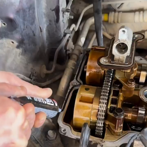 กาวทาปะเก็น ขนาด 100 กรัม กาวบอน Liquid gasket กาวสำหรับติดที่ประเก็น