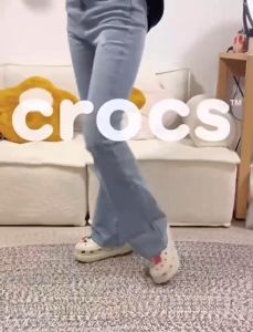 Crocs แท้ CROCS CRUSH Clog รองเท้าแตะผู้หญิงรัดส้น รองเท้าแตะสําหรับผู้หญิง เหยียบขี้ ของแทั 207521