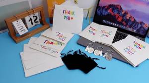 Yinkin 24 Pcs Thank You Keychain and Cards with Envelopes Gift Appreciation Employee Thank You Gifts Thank You Christmas Gifts Graduation Teacher Thanks Notes Nurse Gift(Silver)