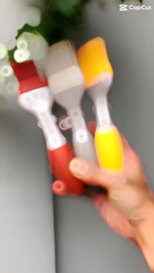[HCM]Cọ phết dầu bằng Silicone Lock&Lock LOL126