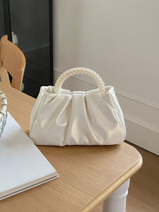 กระเป๋าสะพายไหล่ทรงกลมขนาดเล็กแบบสะพายข้างสำหรับผู้หญิง กระเป๋าสะพายไหล่แบบพับได้พร้อมหัวเข็มขัด กระเป๋าถือ PU สีพื้นสไตล์เกาหลี