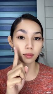 Ultra-Fine Eyeliner Waterproof Eyebrow Pencil Fine Liquid Long-Lasting Waterproof And Sweat-Proof Quick-Drying Easy To Apply Even Pigmentation Smooth And Even Brown Black Natural Makeup Smooth Eyeliner Matte Eye Makeup