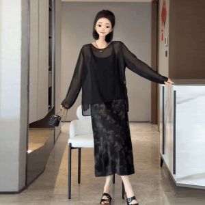 Summer Fashion Long Sleeve Hollow out Design Womens T-Shirt Dress Two Piece Set Polyester Fiber round Neckline Cover up