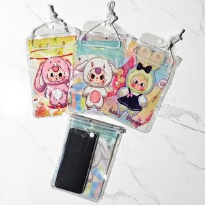 กระเป๋ากันน้ำ ซองกันน้ำ มีช่องถ่ายรูป คละลาย เปรียบเทียบกันน้ำ ซองกันน้ำโทรศัพท์ เคสกันน้ำ ถุงกันน้ำ ถ้าต้องการกระเป๋ากันน้ำเป็นเพียงพอให้กับมือถือทุกรุ่น