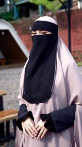 Niqab Bandana Bisban Sifon Jetblack by Alsyahra Exclusive