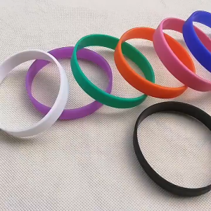 Sports Rubber Bracelet Silicone Wristbands Solid Color Rubber Bangle suitable For Basketball Running