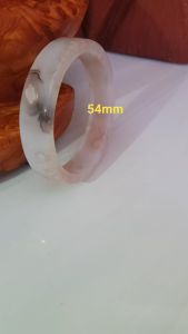 🌺🌿🌺Vòng tay Nữ Mã Não Bản Vuông trắng bông hoa vân Ni 54mm x cao 13mm x dầy 6mm nữ mệnh Kim mệnh Thủy 52kg - 55kg đeo đẹp xinh tay lắm có 750k ạ