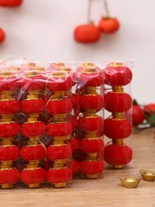 Traditional Chinese Red Lanterns Flocking Small Lanterns Decoration for New Year Festive Party Home Decoration