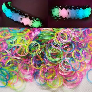 600pcs Glow in the Dark Loom Band Kit Colorful DIY Bracelet Making Set with Beads & Accessories - Perfect for Friendship Crafts