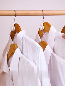 Pengait Gantungan Sambungan Hanger Baju Praktis / Konektor Kait Tambahan Hanger Baju PH C1097