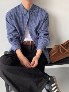 เสื้อเชิ้ตคอปกพับทรงหลวมๆ สไตล์ลำลองสำหรับผู้ชาย ทรงหลวมๆ แขนยาว สไตล์วินเทจ ลายสก็อต ฤดูใบไม้ร่วง 2025