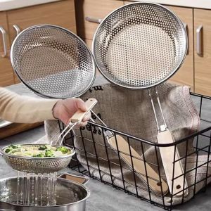 Stainless Steel Colander with Wooden Handle Fine Mesh Skimmer Spoon for Cooking Grease Filtering Spaghetti​ Colander