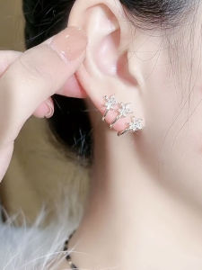 Tiktok Flower Delicate Earrings 2023 New Arrival One Ear Hole Can Wear Three Ear Holes Effect Sterling Silver Ear Studs