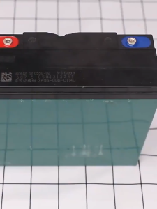 【No need to replace the battery】Battery repair solution 500ml Battery repair fluid Distilled water for battery Electrolyte water for battery with free tools
