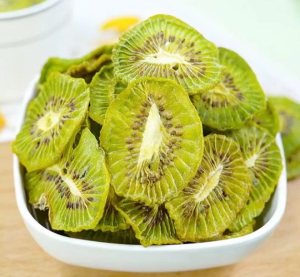 Kiwi slices candied fruits dried fruits sweet and sour snacks exotic dried fruits 250g 500g    猕猴桃片