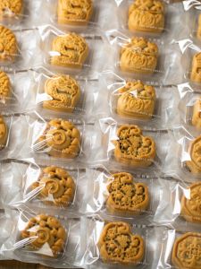 Original Mooncake Packaging Bag Food Grade Thickened PP Suction Mold 50g 65g 75g Mooncake Support Box Plastic Food Packaging