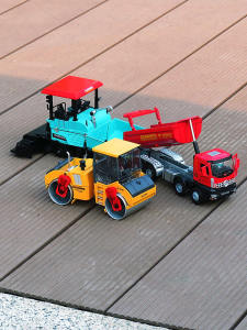 กาเดเว่ยโลหะผสมวิศวกรรมยานพาหนะชุดของเล่นเครื่องจำลองการปูผิวทางรุ่นน้ำมันดินเครื่องวางถนนรถบดบรรทุกขนถ่ายด้วยตนเอง