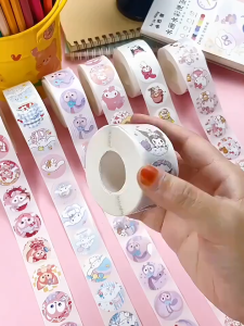 Pelekat Penutup 卡皮巴拉封口贴 Capybara Roll Sticker 可爱水豚熊猫手帐贴纸卡通不干胶贴 DIY装饰小图案贴 Sealing Cartoon DIY 300pcs