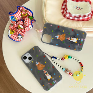 💯【เคสโทรศัพท์】 + Gratis Ongkir💯เคสโทรศัพท์ลายจุดหมีเพนกวินสำหรับ iPhone 15 14 13 12 11 Pro Max 14 15 Plus X Xr Xs Max Aesthetic Ins แฟชั่นใหม่ล่าสุดสไตล์เกาหลีย้อนยุคปลอกหุ้มกันกระแทกการ์ตูนน่ารักคลาสสิก