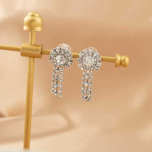 Fashionable round Tassel Earrings Diamond Embellished No Piercing Required Luxury Sensation Clip-On Ear Jewelry for Women