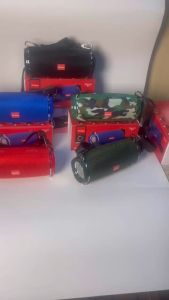 YOOBAO M14 RGB Portable Wireless Stylish Design Stereo Surround Sound Rechargeable Bass Speaker with Strap