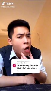 Cân điện tử - cân sức khỏe gia đình mặt kính cường lực đo nhiệt độ cân nặng chính xác 9998%. Bảo Hành 1 Năm Toàn Quốc.