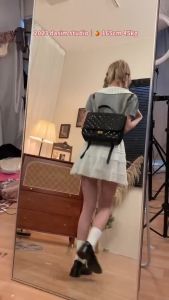 Áo len nữ Mongtoghi dệt kim CỔ LÁ SEN CÓ NƠ phối nút thanh lịch và nữ tính