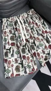 Smile_Home กางเกงขาสั้น แฟชั่นน่ารัก กางเกงลำลอง สามารถสวมใส่ได้ทั้งชายหญิง ลวดลายสมัยใหม่ QC-DK8014