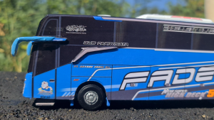 Miniatur Bus MSM Fadel (Ratu Pandora) Skala 1:50
