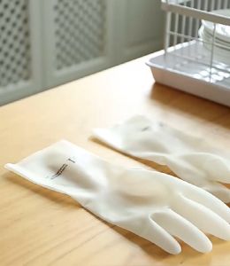 ถุงมือล้างจาน ถุงมือยาง ถุงมือยาว ยืดหยุ่น กันน้ำ กันลื่น ถุงมือทำความสะอาด ถุงมืออเนกประสงค์ ใส่ได้ทั้งผู้ชาย/หญิง Rubber gloves หนา 1 คู่