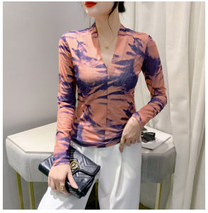 REHIN เสื้อยืดคอวีพิมพ์ลายสำหรับผู้หญิงเข้ารูปพอดีแฟชั่นใหม่ฤดูใบไม้ร่วง