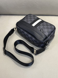 Fashionable Waterproof Plaid Mens Single Shoulder Bag 2024 New Korean Style Crossbody Bag Casual Bag Youth Nylon Material